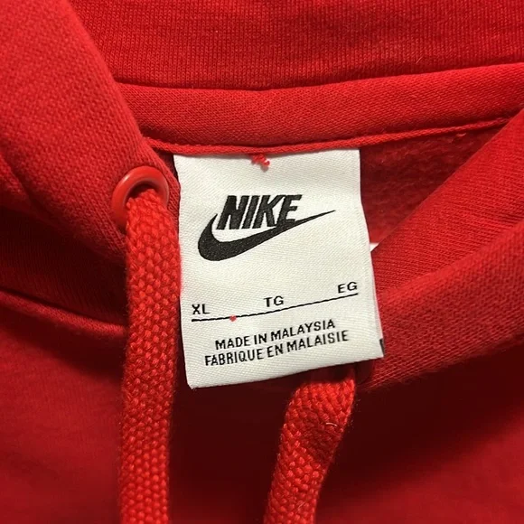 Nike men’s extra large University Of Arizona red hooded sweatshirt - Picture 2 of 3